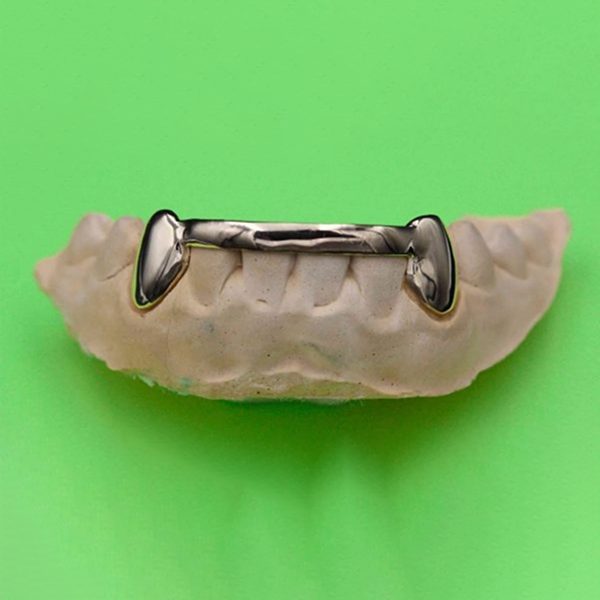 14K Gold London Bridge